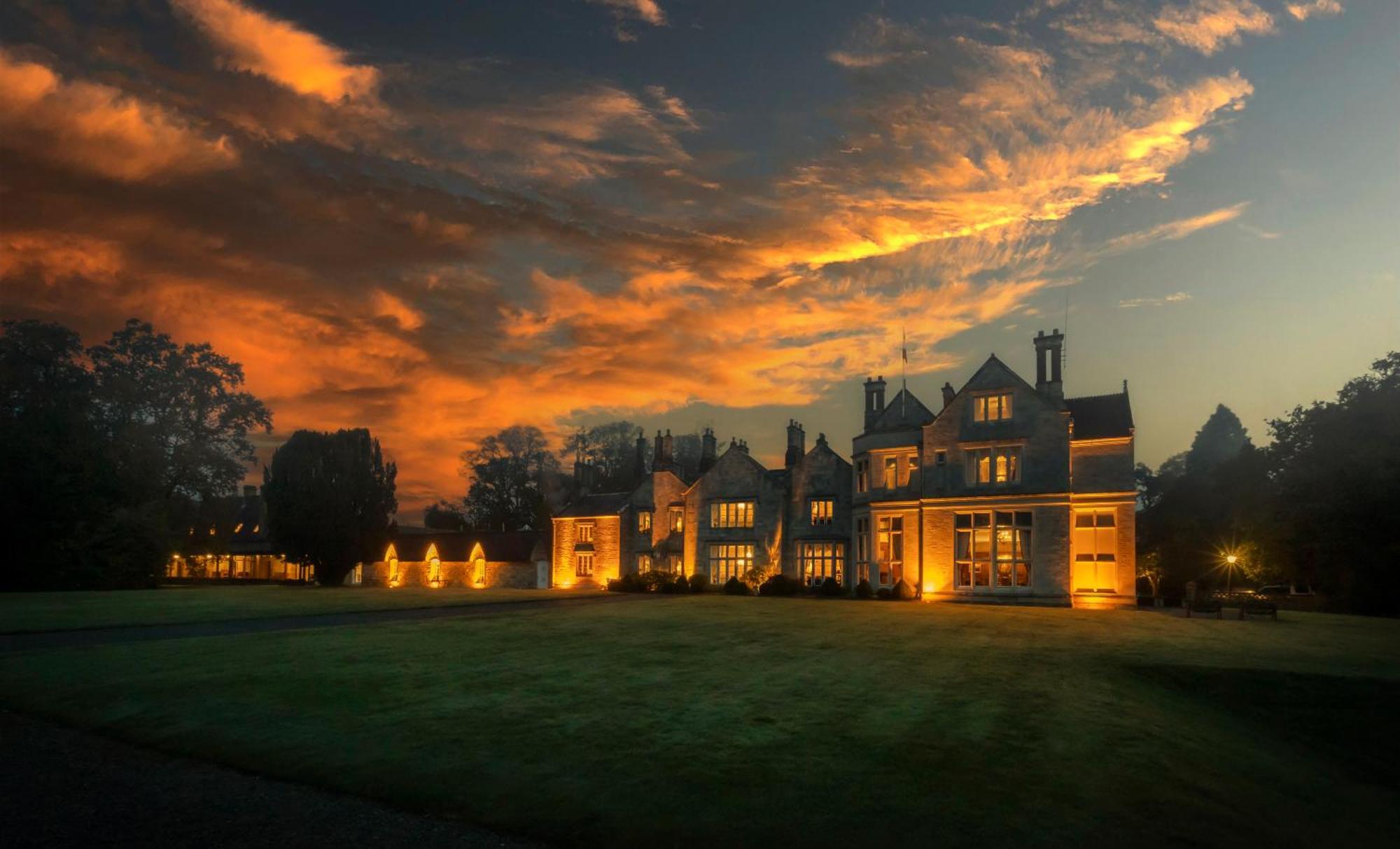 Lough Rynn Castle Hotel Mohill Exterior photo